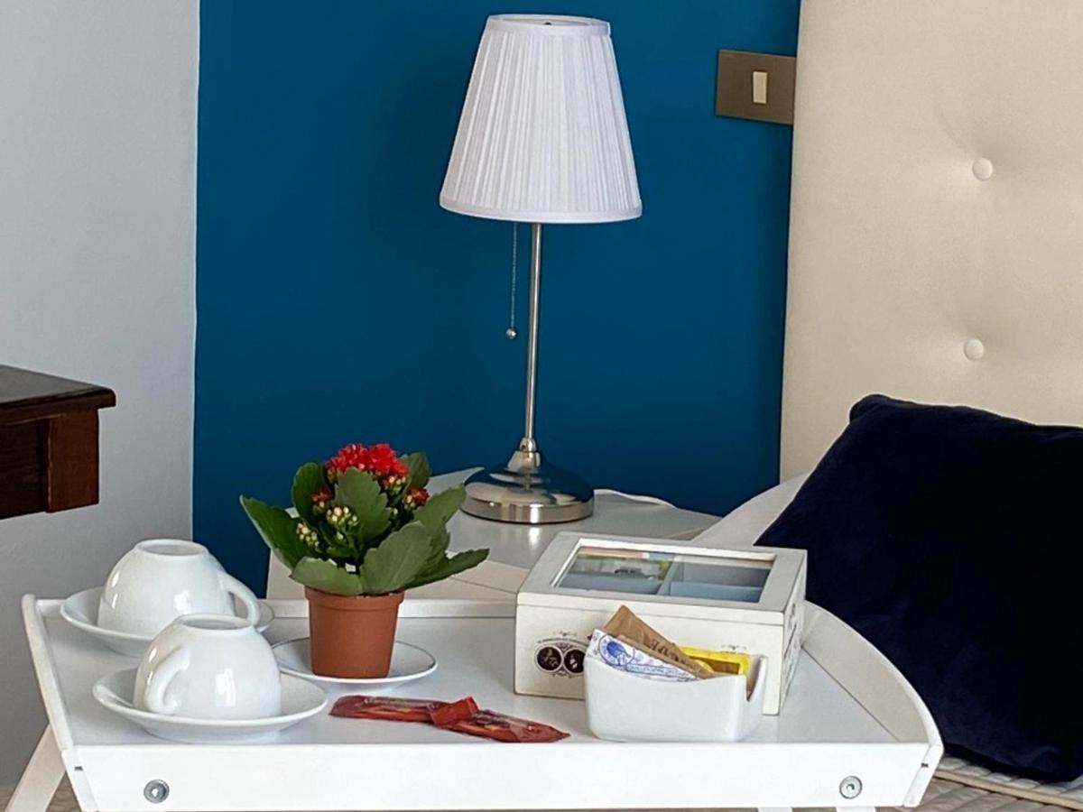 Apartment In The Center Terrasini Εξωτερικό φωτογραφία