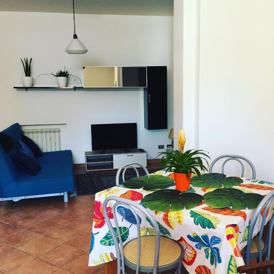 Apartment In The Center Terrasini Εξωτερικό φωτογραφία